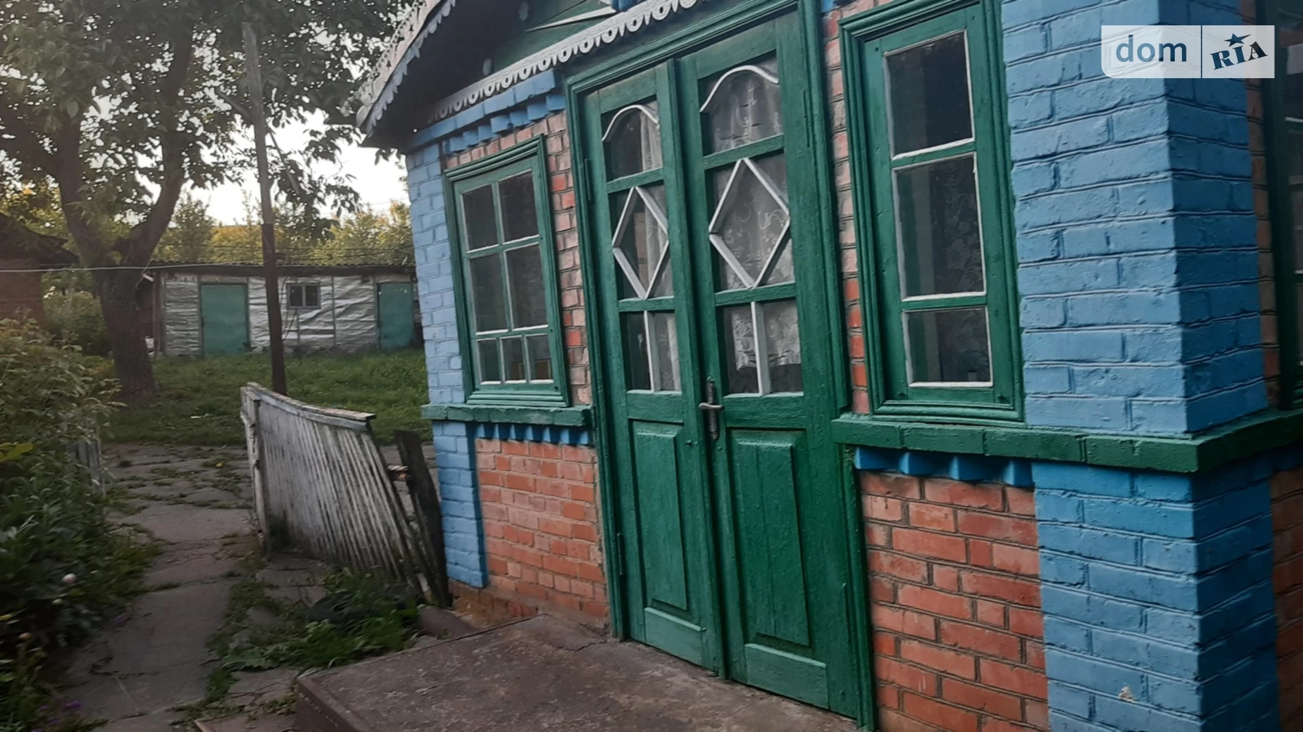 Продается одноэтажный дом 70 кв. м с камином, ул. Надежды Курченко