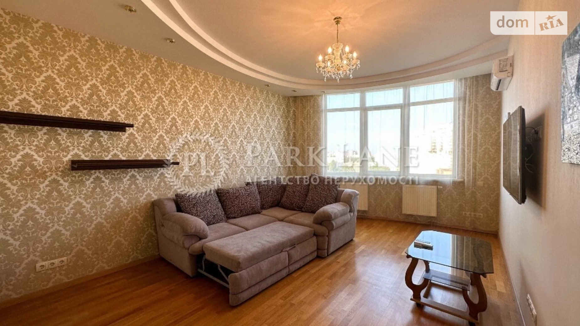 Продается 2-комнатная квартира 95 кв. м в Киеве, ул. Генерала Шаповала(Механизаторов), 2А