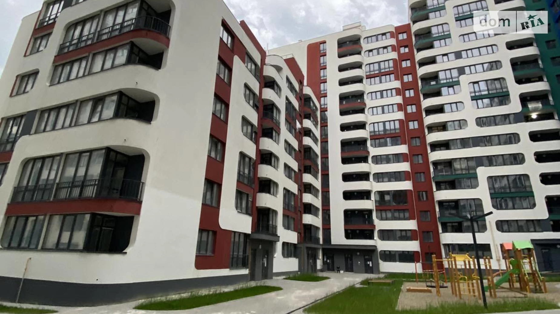 Продается 1-комнатная квартира 41 кв. м в Львове, ул. Трускавецкая, 141 - фото 2