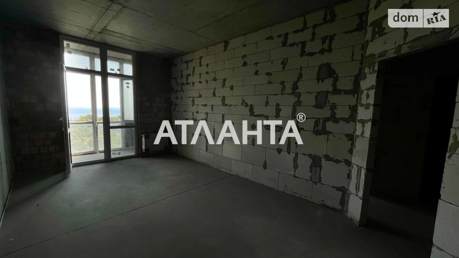 Продается 1-комнатная квартира 66.7 кв. м в Одессе, просп. Шевченко