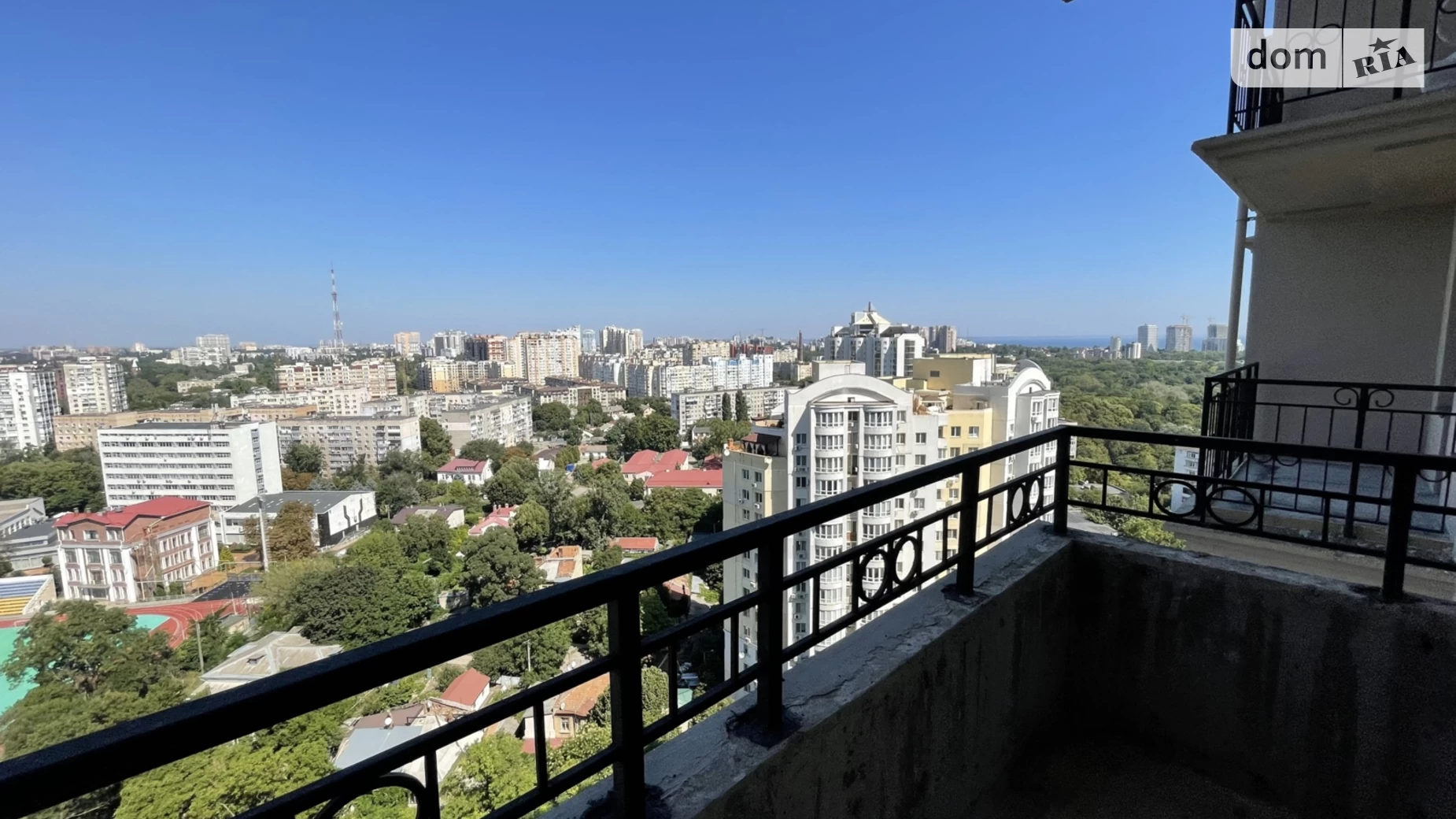 Продається 2-кімнатна квартира 86 кв. м у Одесі, Фонтанська дор. - фото 2