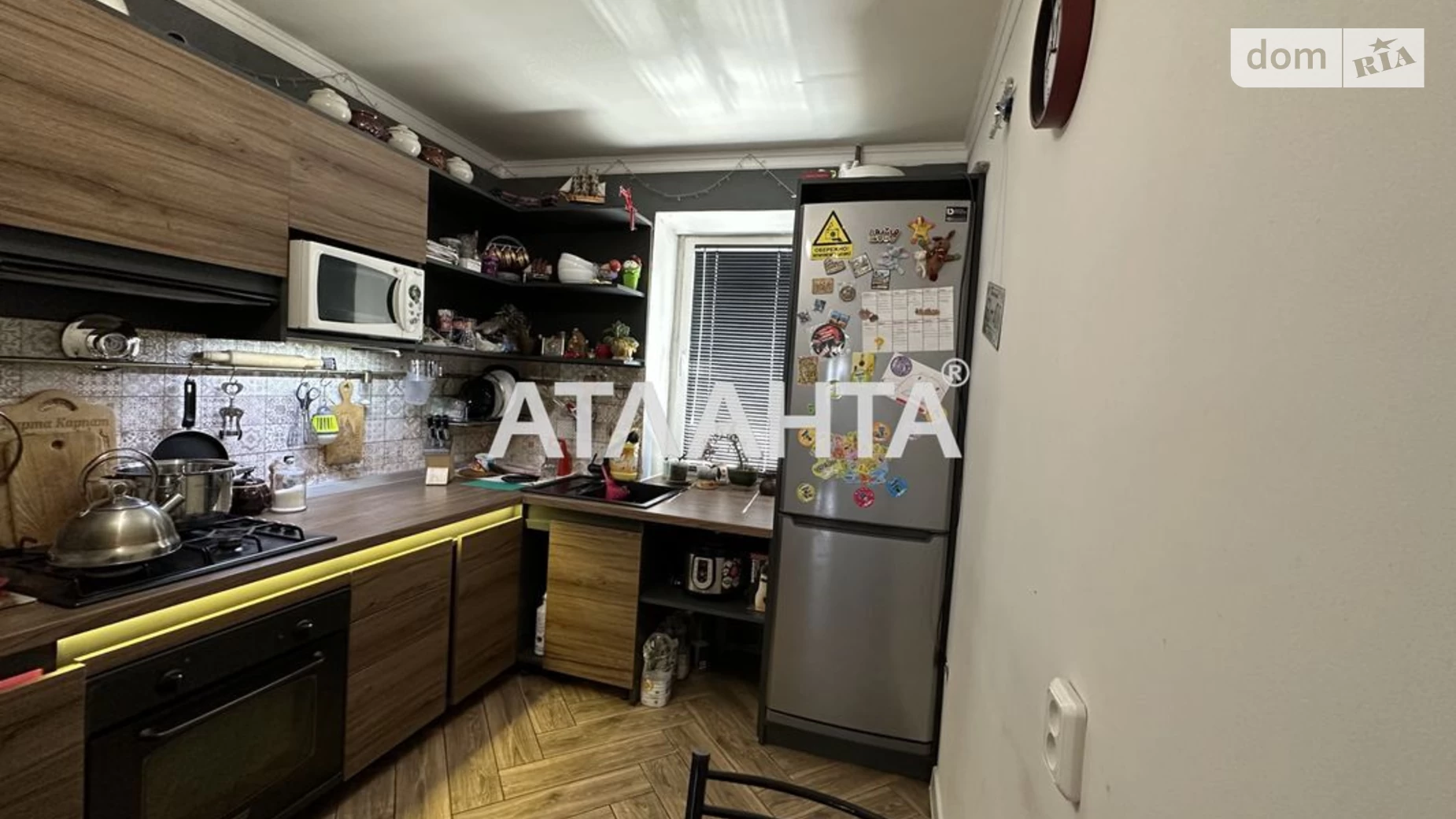 Продается 3-комнатная квартира 63.7 кв. м в Одессе, ул. Сергея Ядова