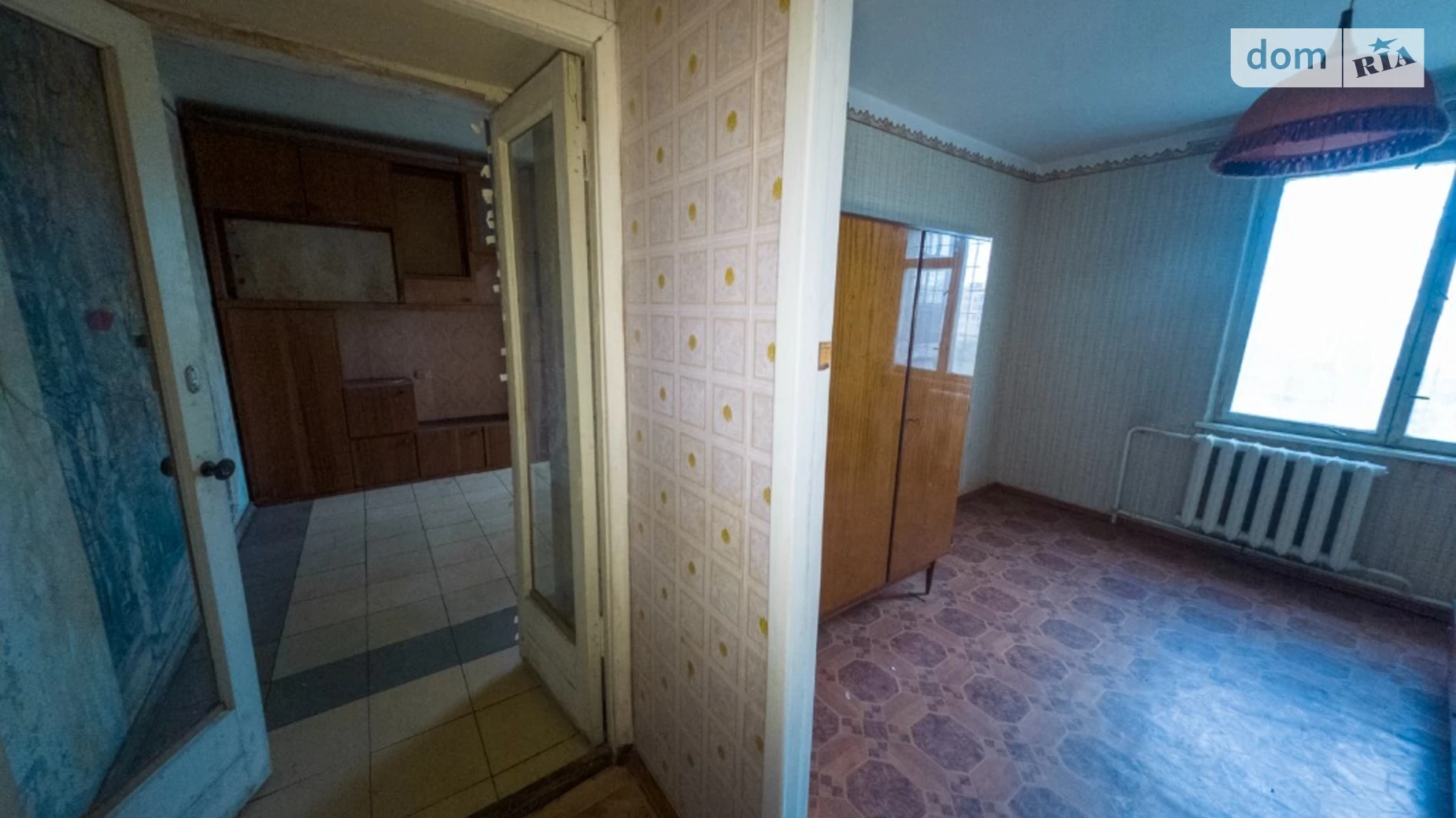Продается 2-комнатная квартира 45 кв. м в Одессе, ул. Крымская, 70