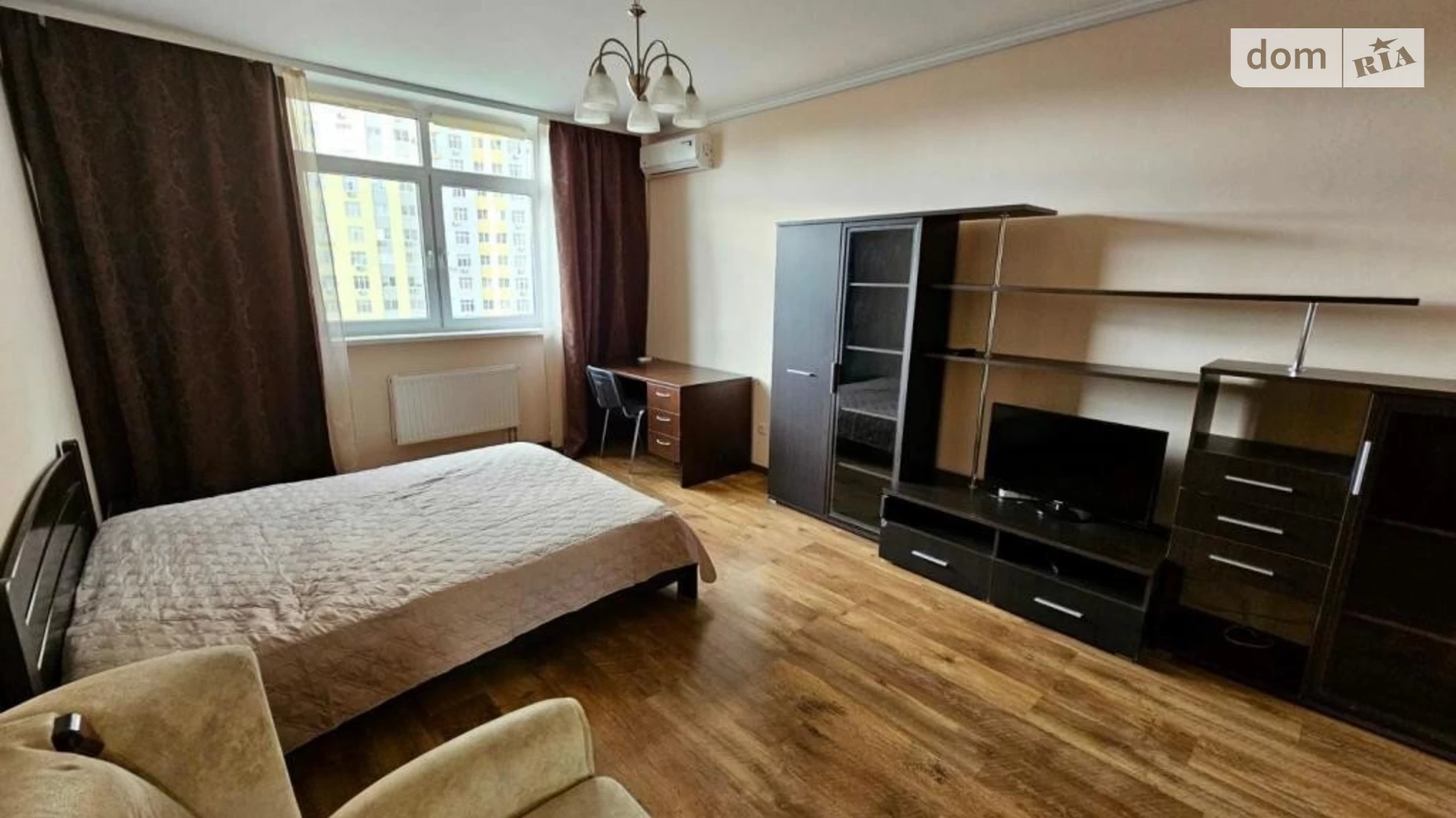 Продается 1-комнатная квартира 47 кв. м в Киеве, ул. Семьи Кульженков, 33 - фото 5