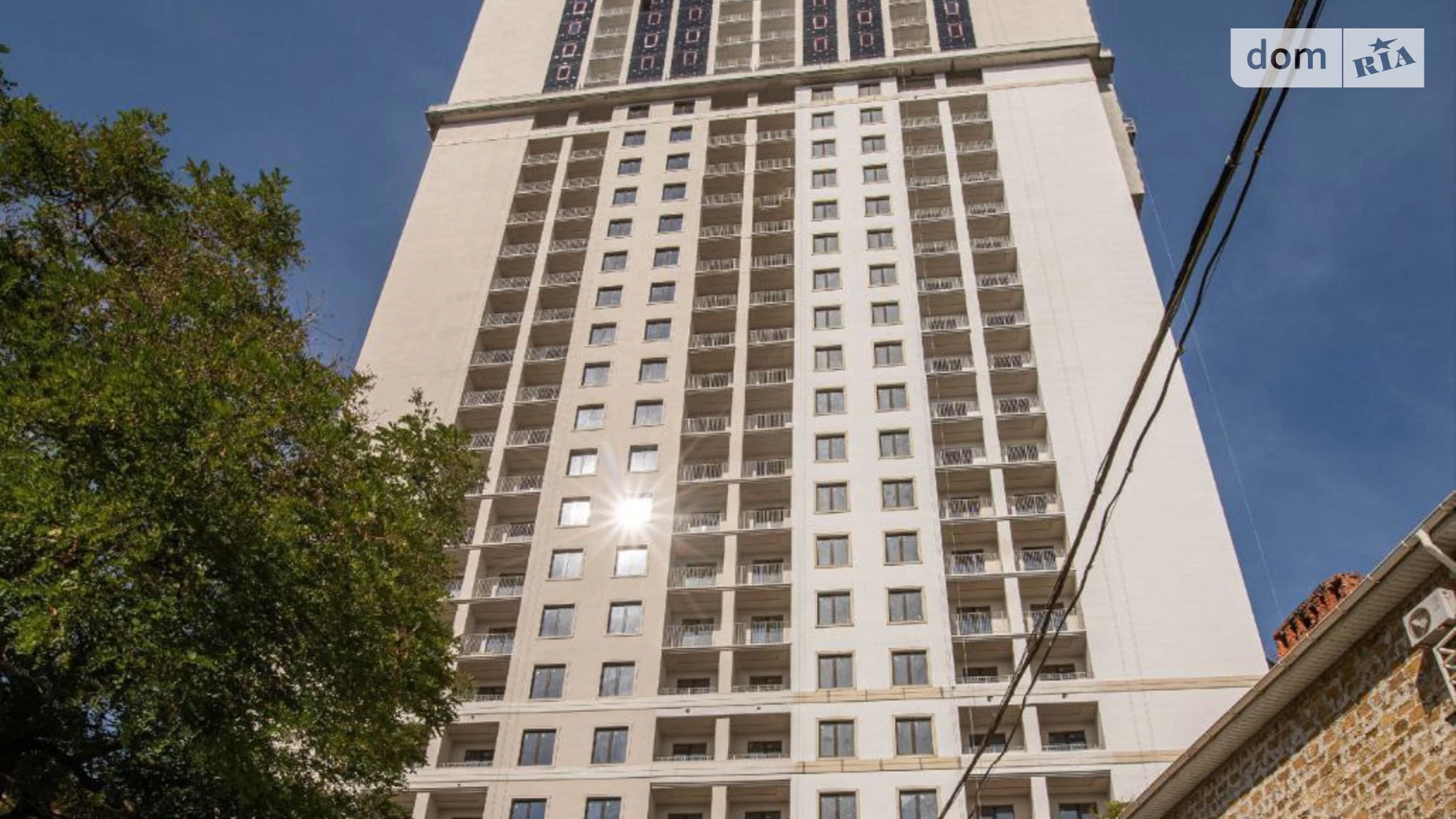 Продается 1-комнатная квартира 39 кв. м в Одессе, ул. Дача Ковалевского