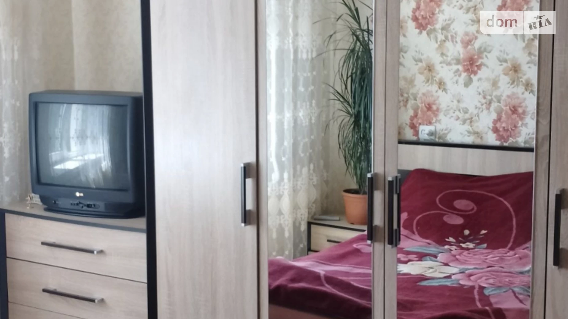 Продается 2-комнатная квартира 49 кв. м в Ровно, ул. Грушевского Академика - фото 3
