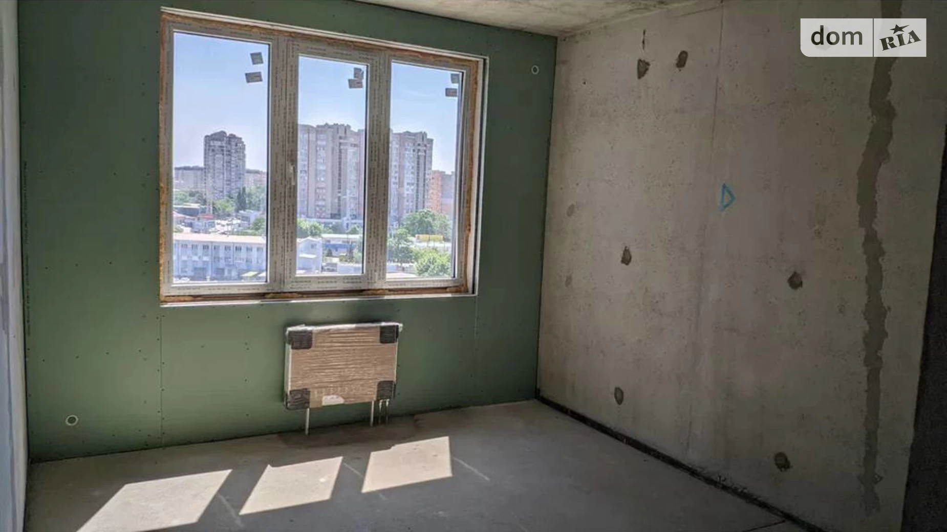 Продается 3-комнатная квартира 71.4 кв. м в Одессе, ул. Варненская