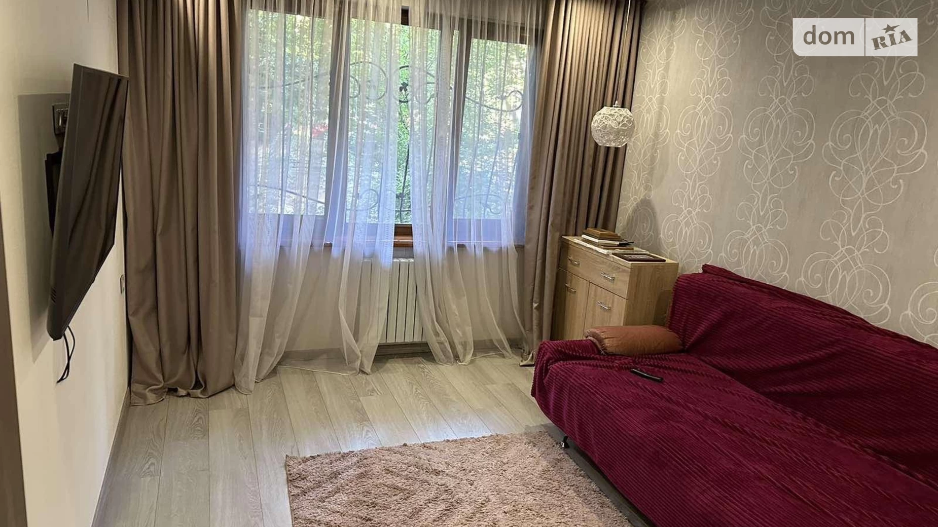 Продается 3-комнатная квартира 62 кв. м в Одессе, ул. Академика Заболотного