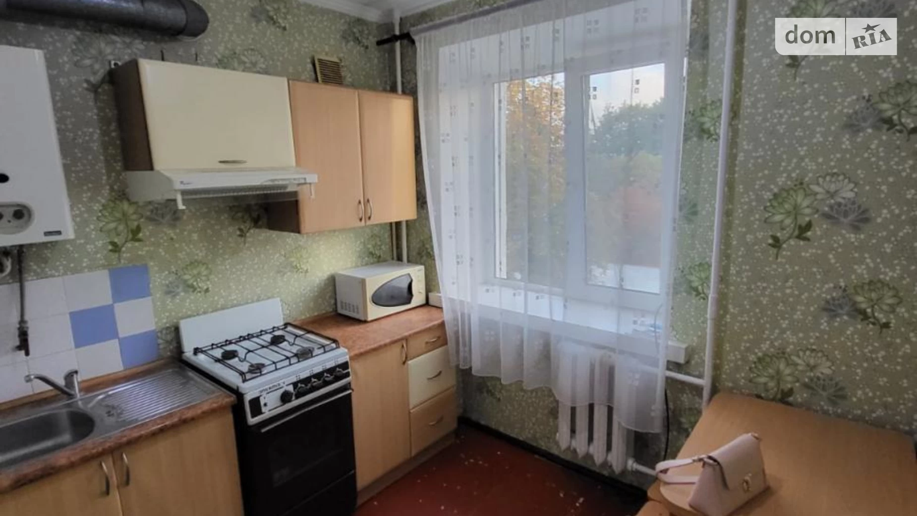 Продается 1-комнатная квартира 42 кв. м в Хмельницком, ул. Институтская