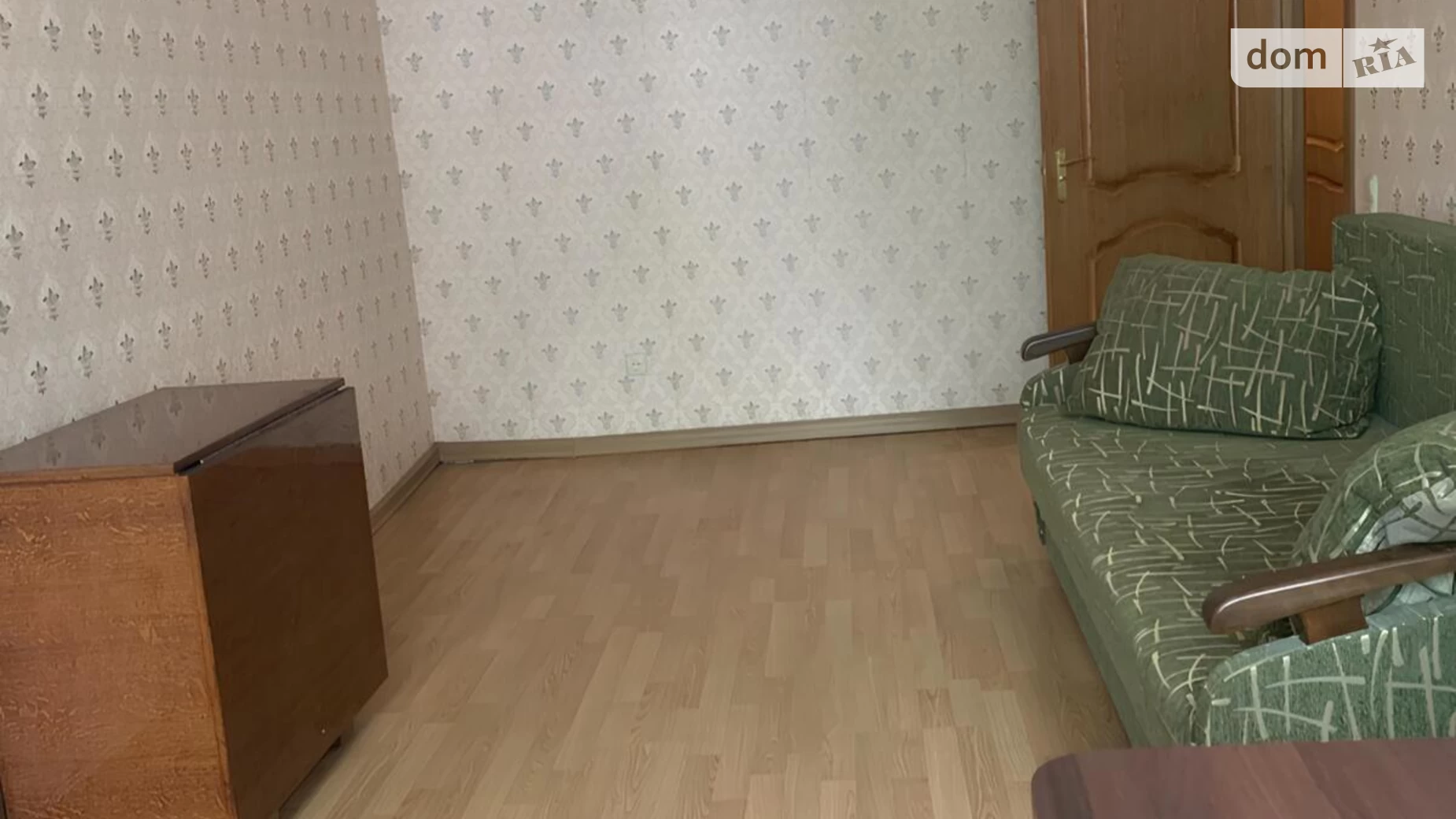 Продається 3-кімнатна квартира 58 кв. м у Харкові, просп. Героїв Сталінграда, 138А