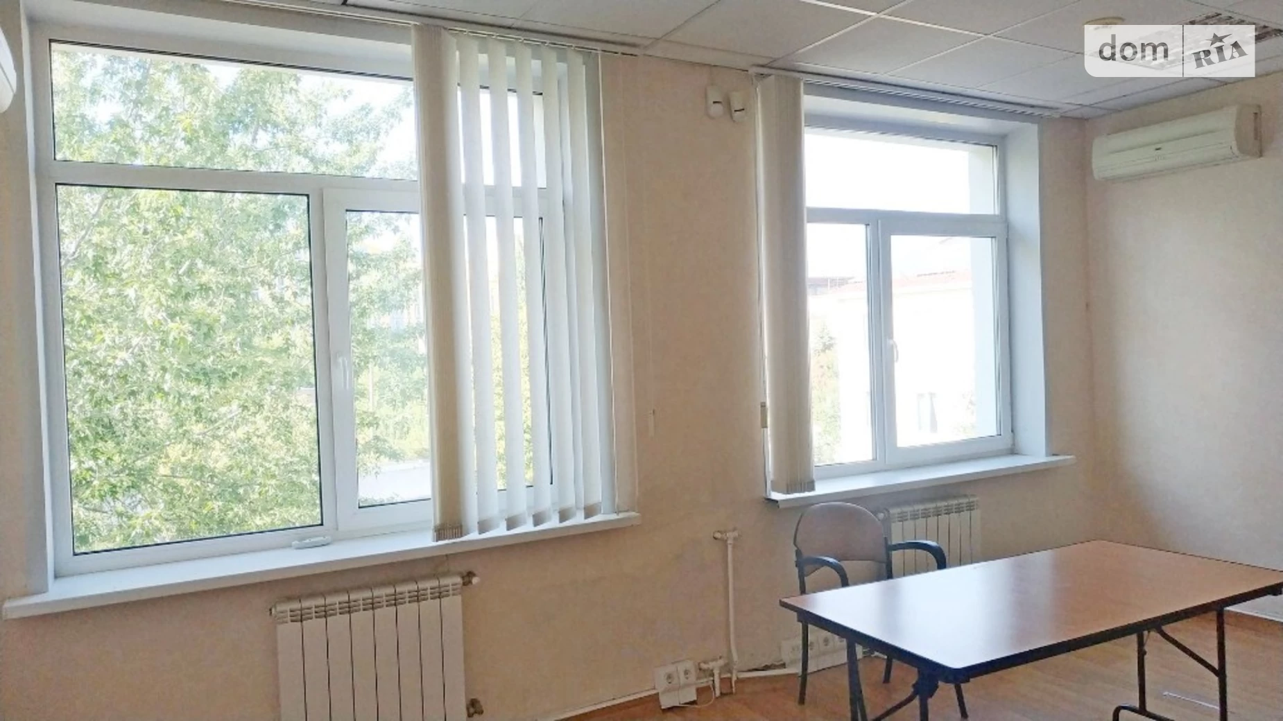 Сдается в аренду офис 26 кв. м в бизнес-центре, цена: 15780 грн - фото 2