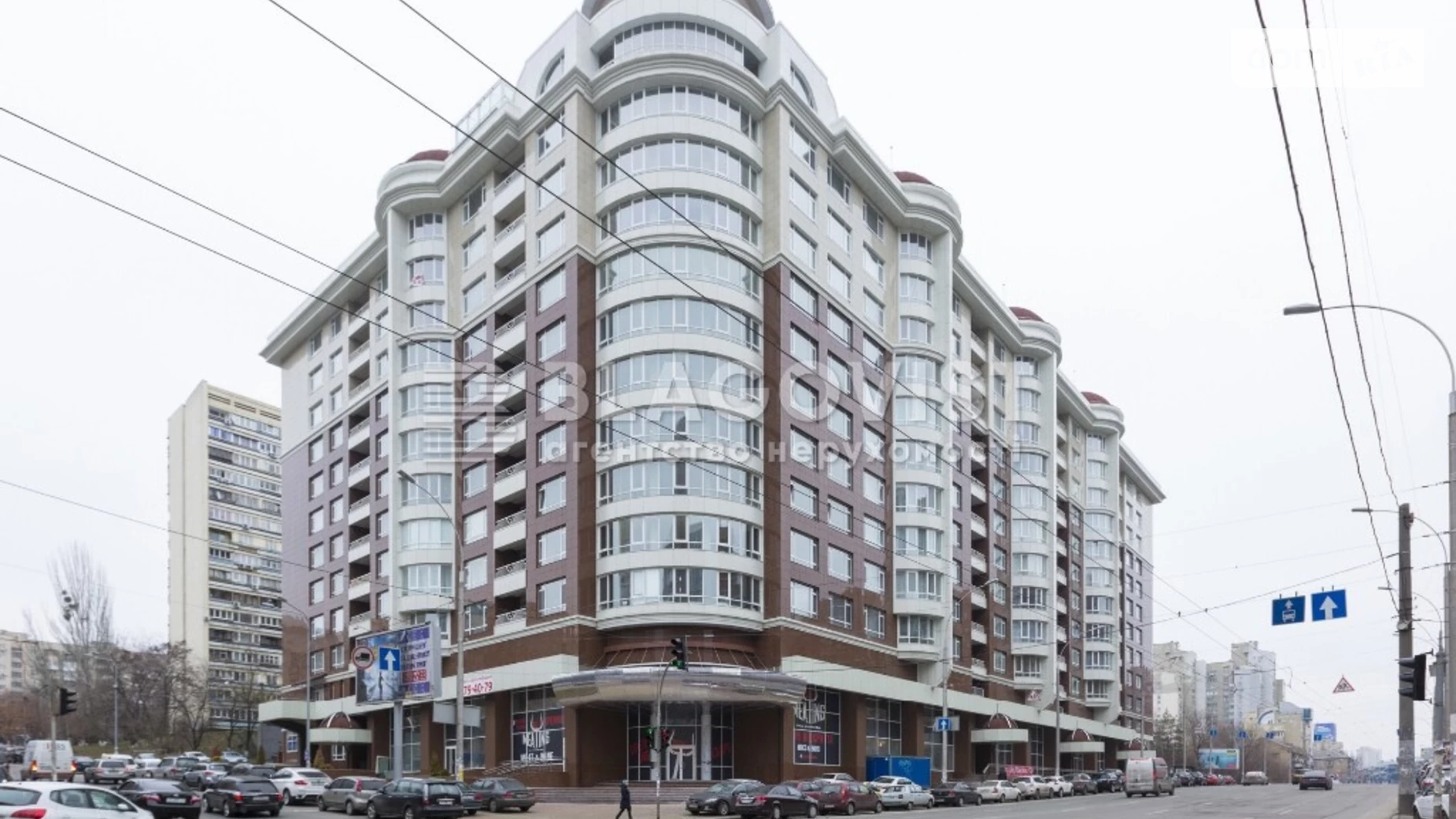 Продается 2-комнатная квартира 87 кв. м в Киеве, ул. Антоновича(Горького), 131