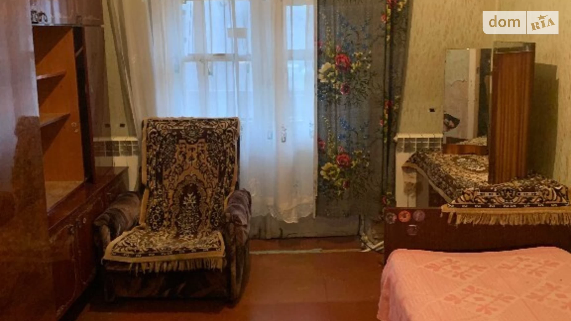 Продается 2-комнатная квартира 42 кв. м в Днепре, просп. Хмельницкого Богдана, 40