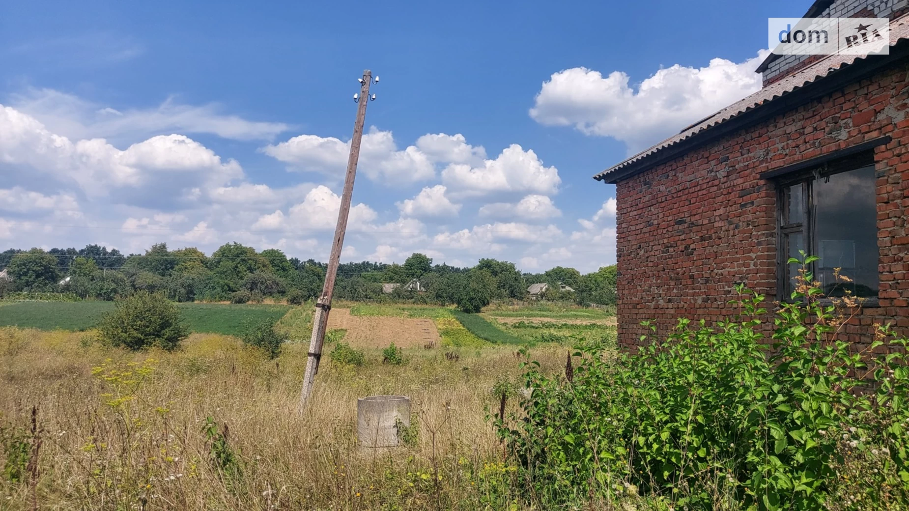 Продається будинок 2 поверховий 161.6 кв. м з бесідкою, пров. Кар'єрний