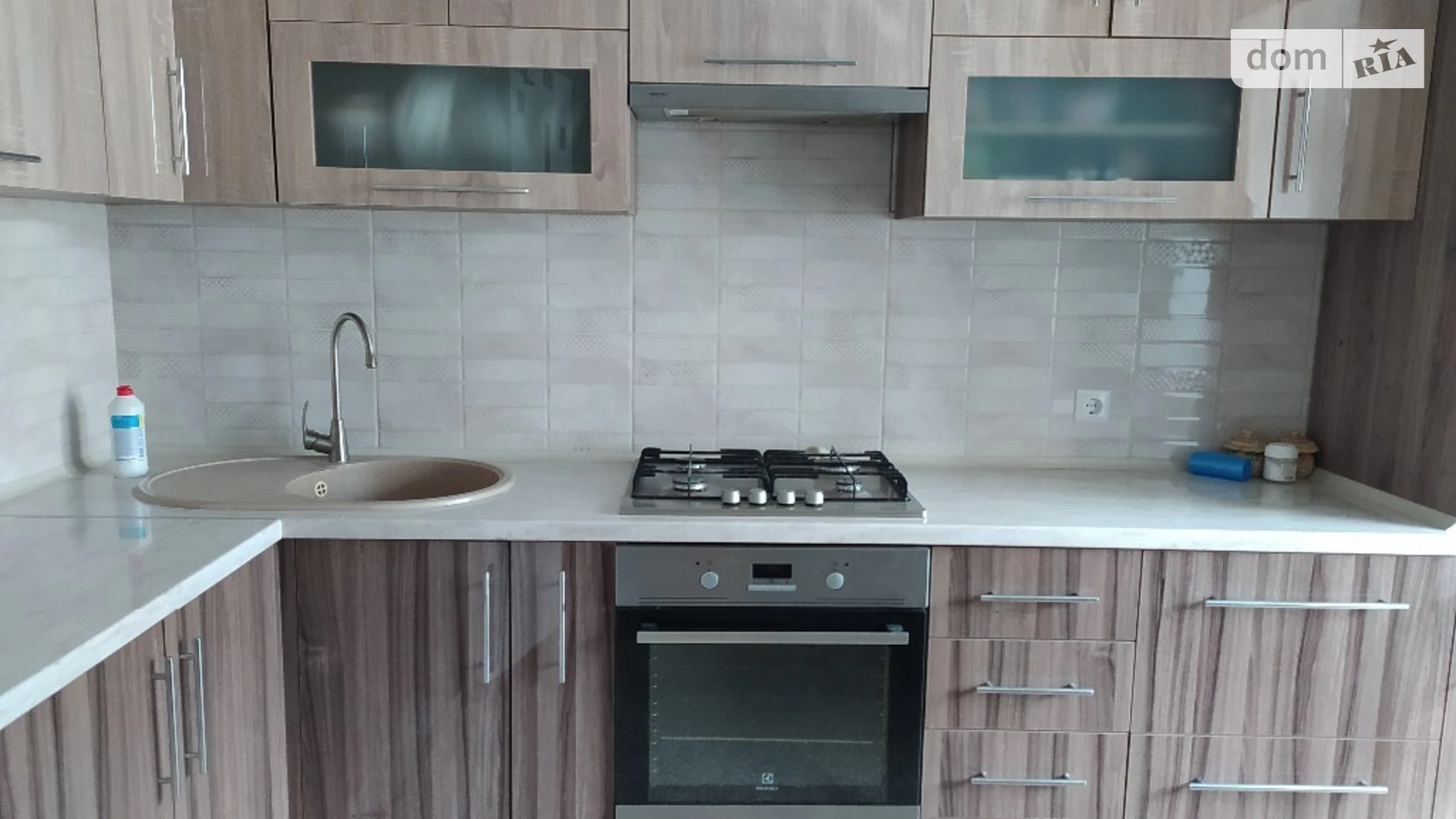 2-комнатная квартира 72.8 кв. м в Тернополе, ул. Микулинецкая - фото 3