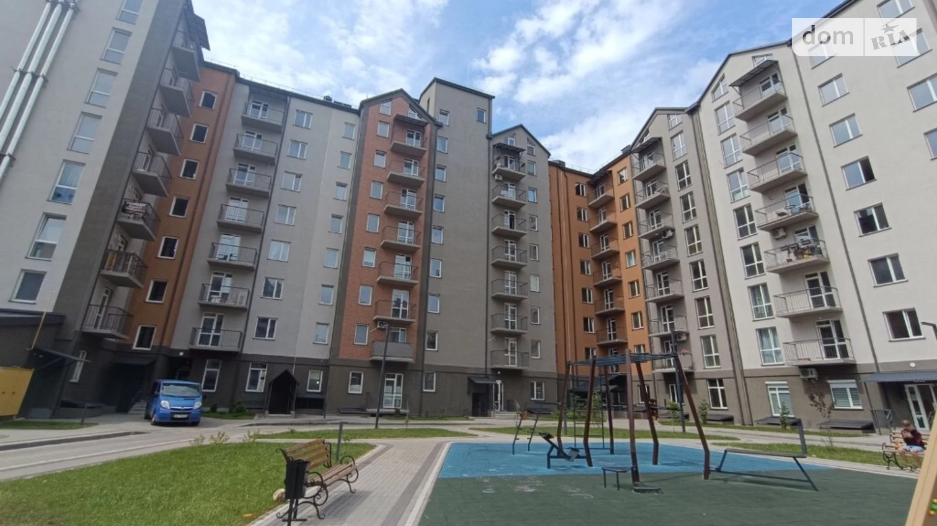 Продається 3-кімнатна квартира 103 кв. м у Броварах, вул. Героїв Крут - фото 2