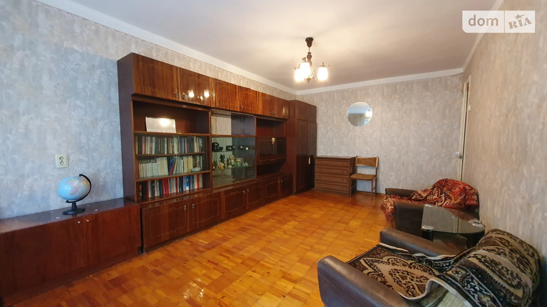 Продается 3-комнатная квартира 69 кв. м в Хмельницком