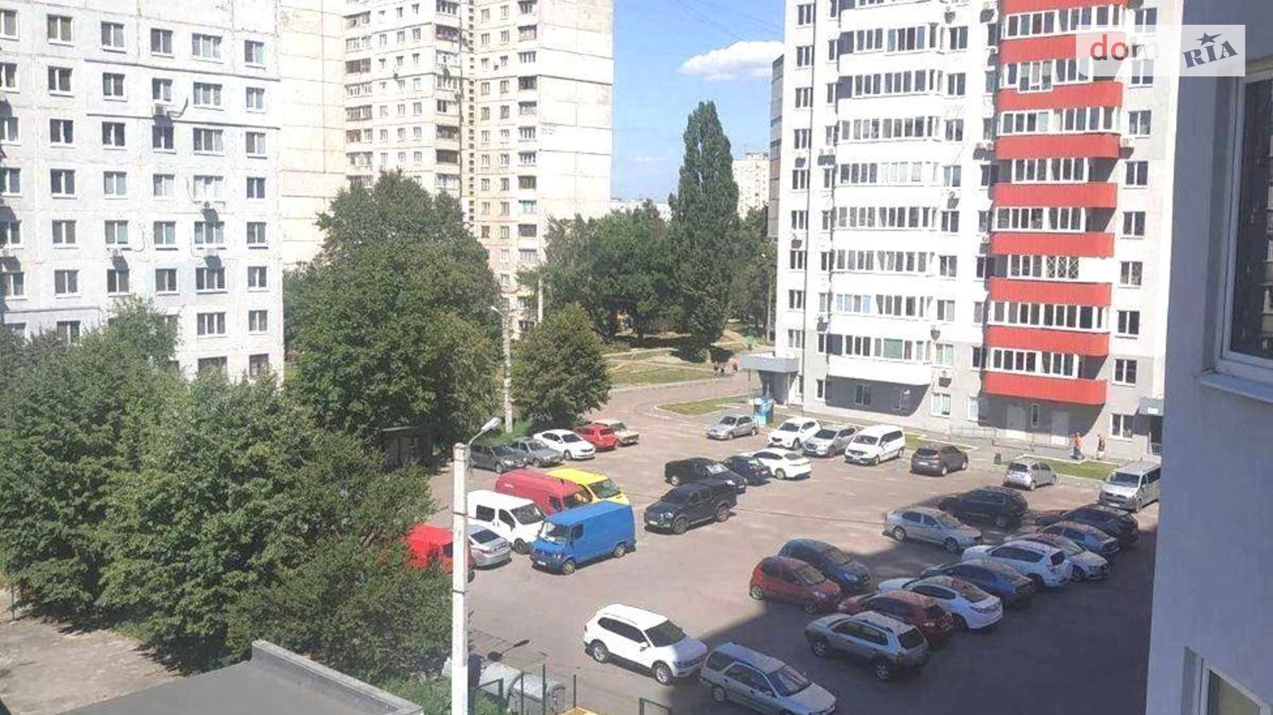 Продається 1-кімнатна квартира 44 кв. м у Харкові, просп. Перемоги, 65Г