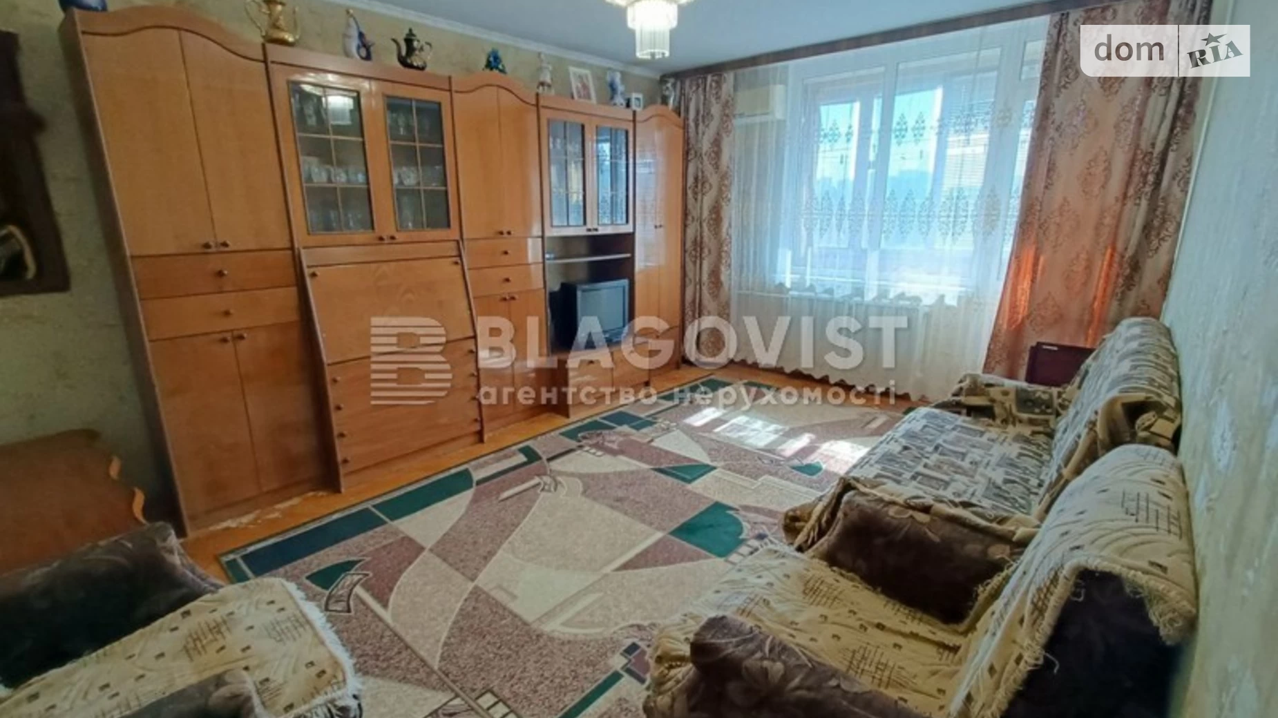 Продается 2-комнатная квартира 50 кв. м в Киеве, ул. Дмитриевская, 2