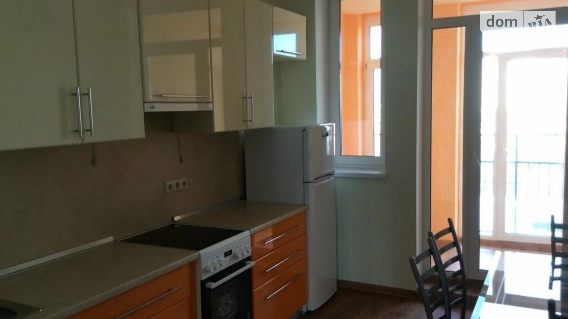 Продается 2-комнатная квартира 63 кв. м в Киеве, ул. Регенераторная, 4 - фото 2