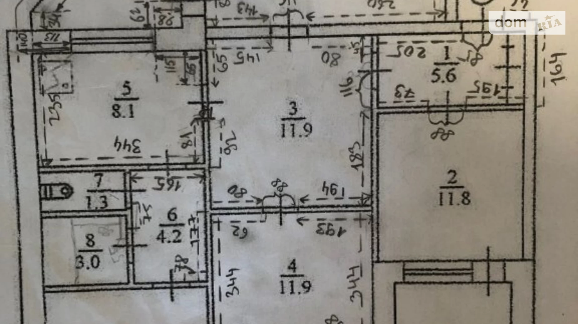 Продается 4-комнатная квартира 105 кв. м в Киеве, ул. Приречная, 37