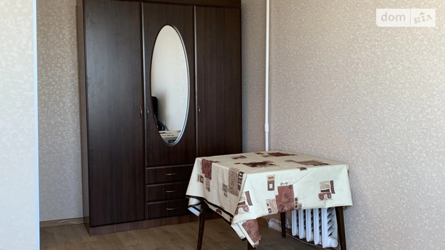 Продается 1-комнатная квартира 23 кв. м в Киеве, ул. Зодчих, 32Б