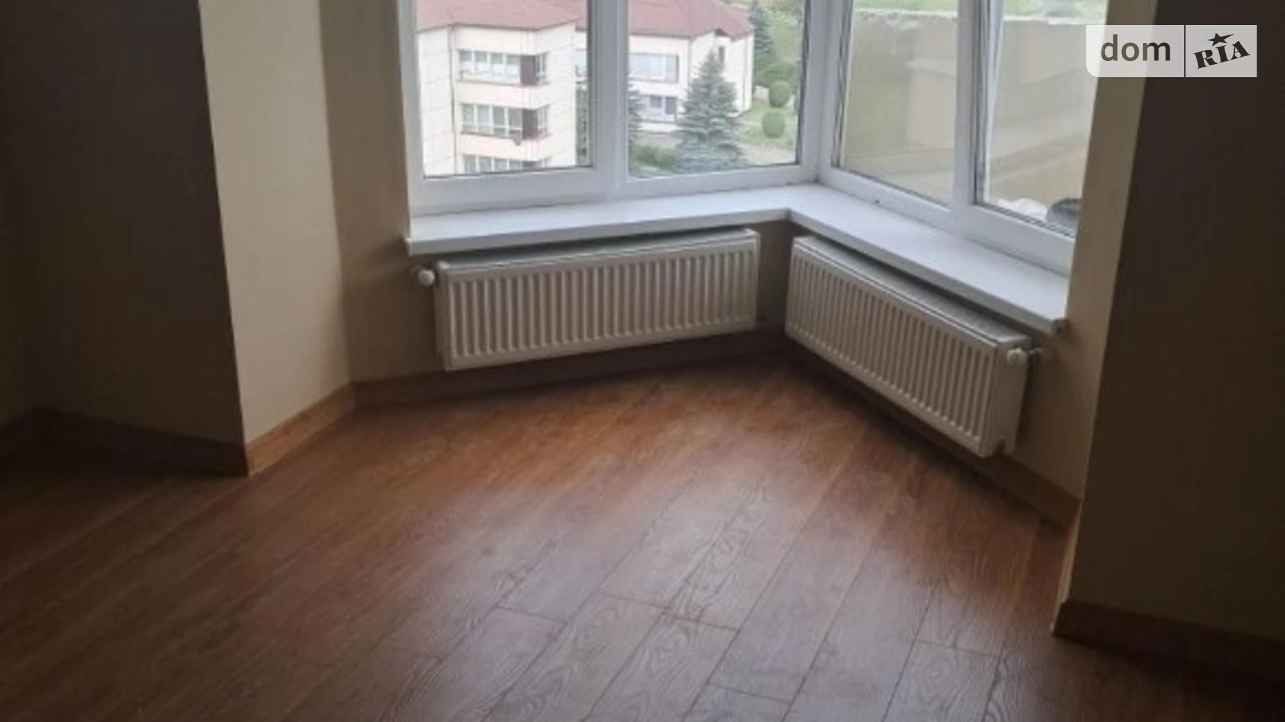 Продается 1-комнатная квартира 39 кв. м в Ивано-Франковске