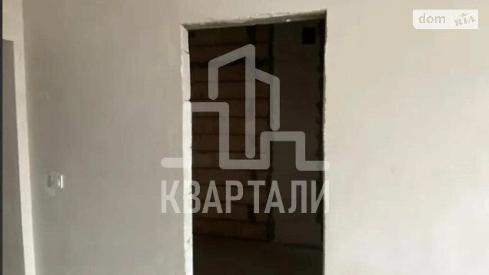 Продается 1-комнатная квартира 37 кв. м в Киеве, просп. Берестейский(Победы), 67Е