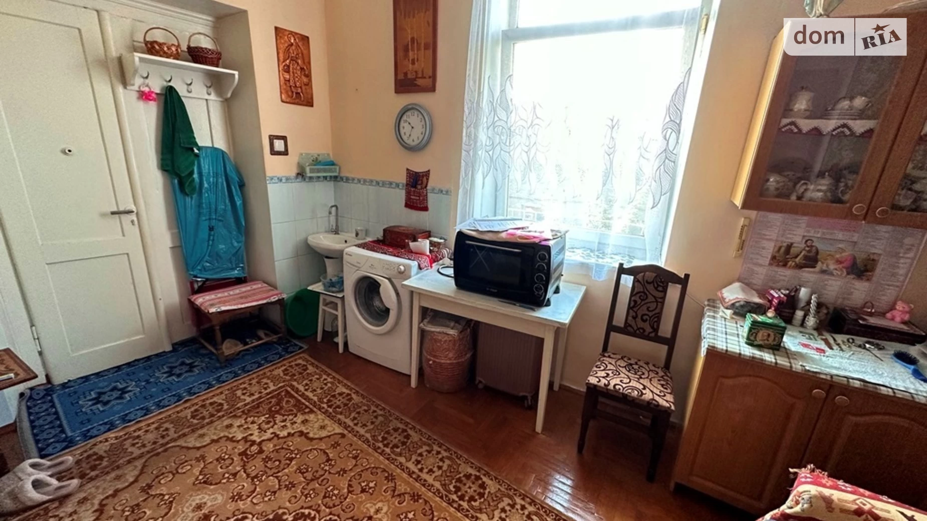 Продается 1-комнатная квартира 17.5 кв. м в Стрые, ул. Тараса Шевченка, 117