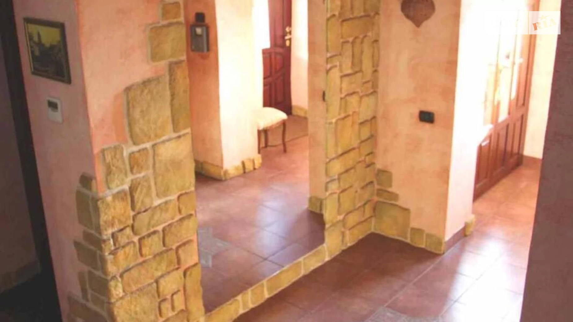 Сдается в аренду дом на 2 этажа 298.5 кв. м с камином, цена: 2100 $ - фото 3