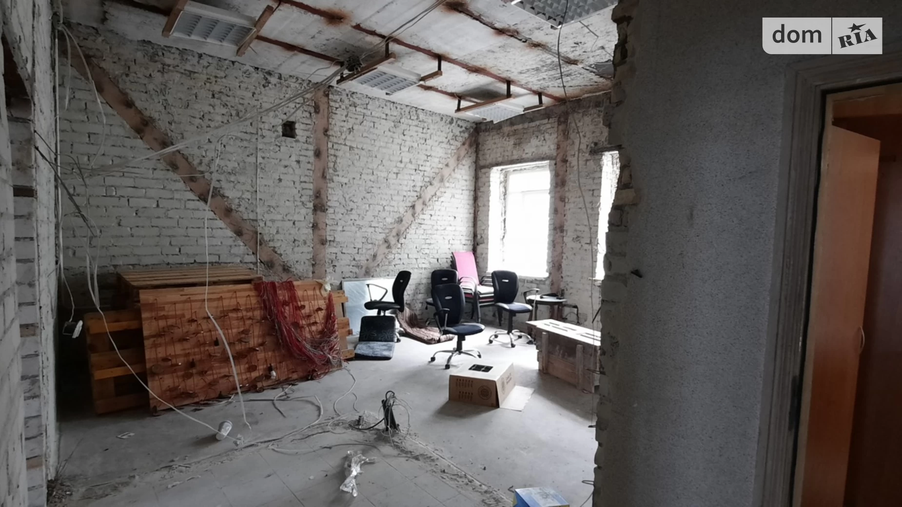 Сдается в аренду офис 800 кв. м в бизнес-центре, цена: 3000 $ - фото 3