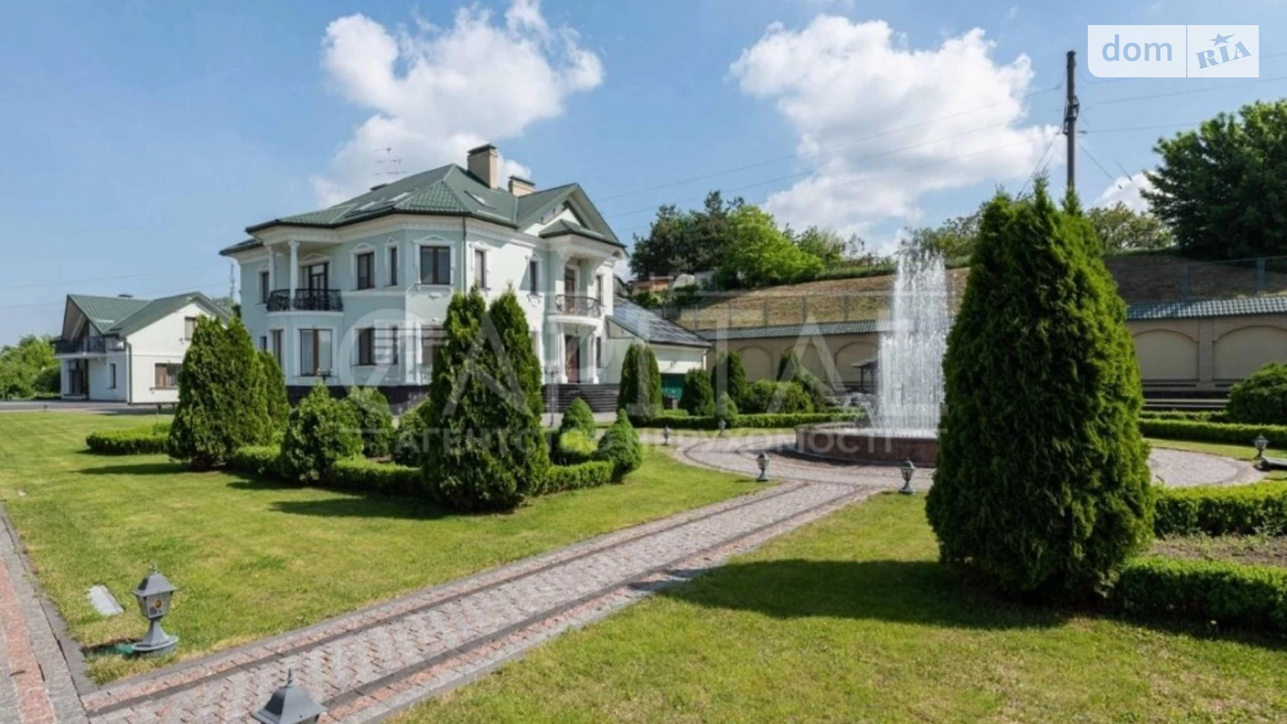 Продается дом на 3 этажа 1000 кв. м с террасой, цена: 2550000 $ - фото 4