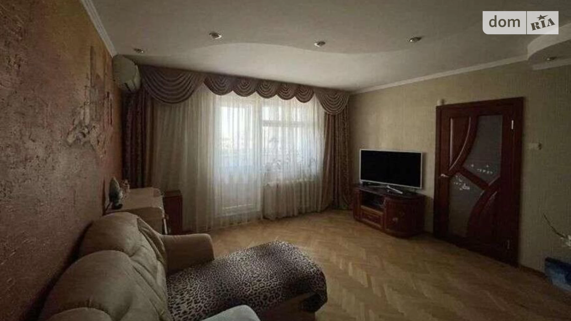 Продается 3-комнатная квартира 80 кв. м в Киеве, ул. Ивана Пулюя, 5Б - фото 2