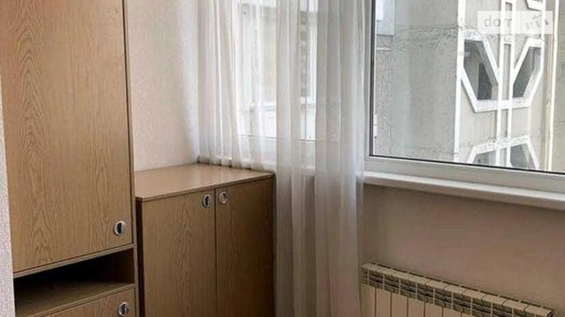 Продается 3-комнатная квартира 118 кв. м в Киеве, просп. Петра Григоренко, 36А