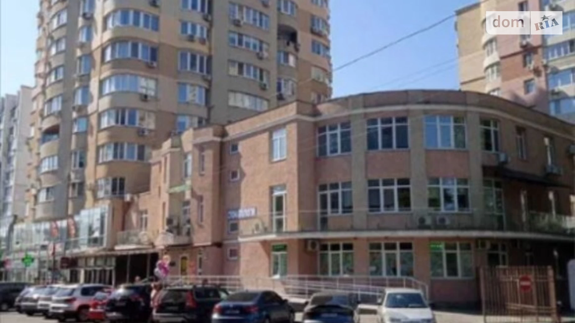 Продається 2-кімнатна квартира 80 кв. м у Одесі, вул. Маршала Говорова