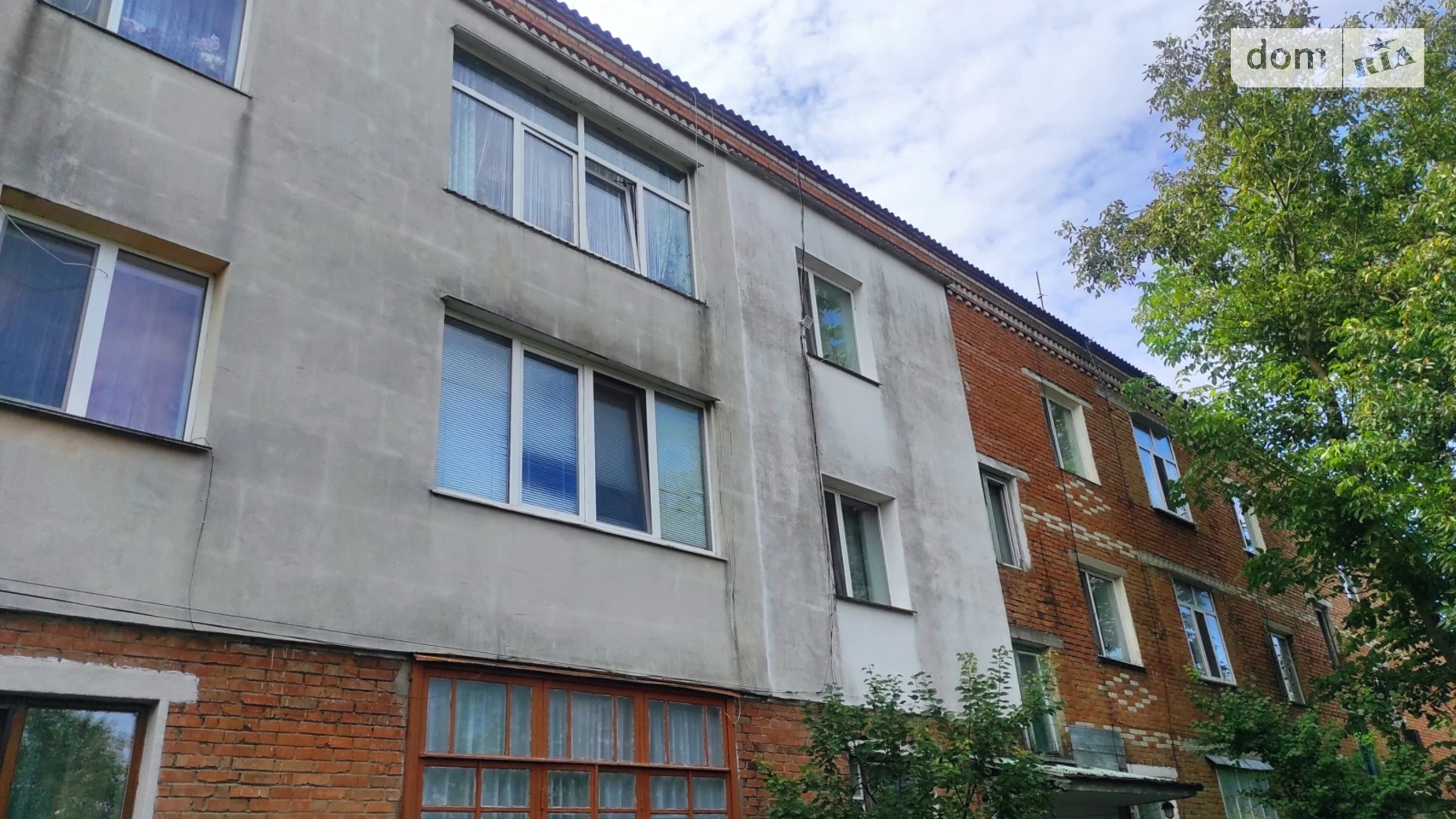 Продается 3-комнатная квартира 63 кв. м в Браиловом, ул. Грушевского(Кирова), 1