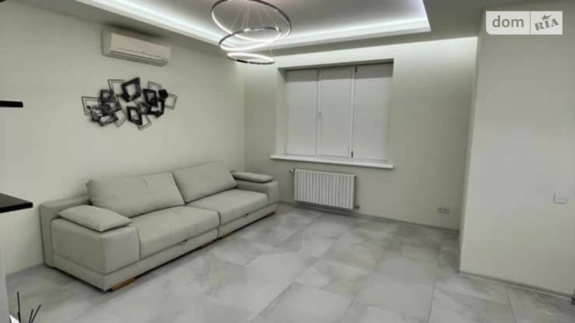 Продается 3-комнатная квартира 115 кв. м в Днепре, ул. Малиновского Маршала, 48А