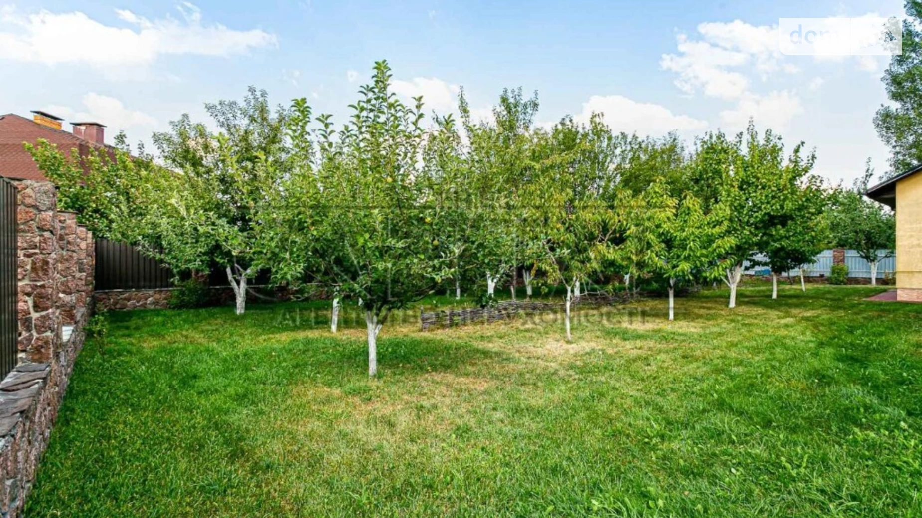 Продается дом на 2 этажа 465 кв. м с участком, цена: 350000 $ - фото 3
