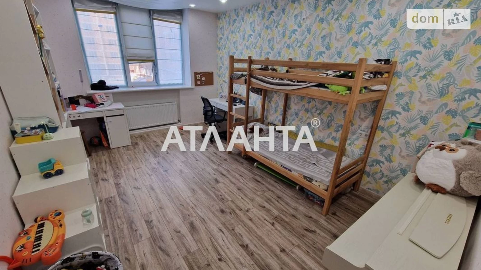 Продается 3-комнатная квартира 74 кв. м в Черноморске, ул. 1 Мая, 42 - фото 3