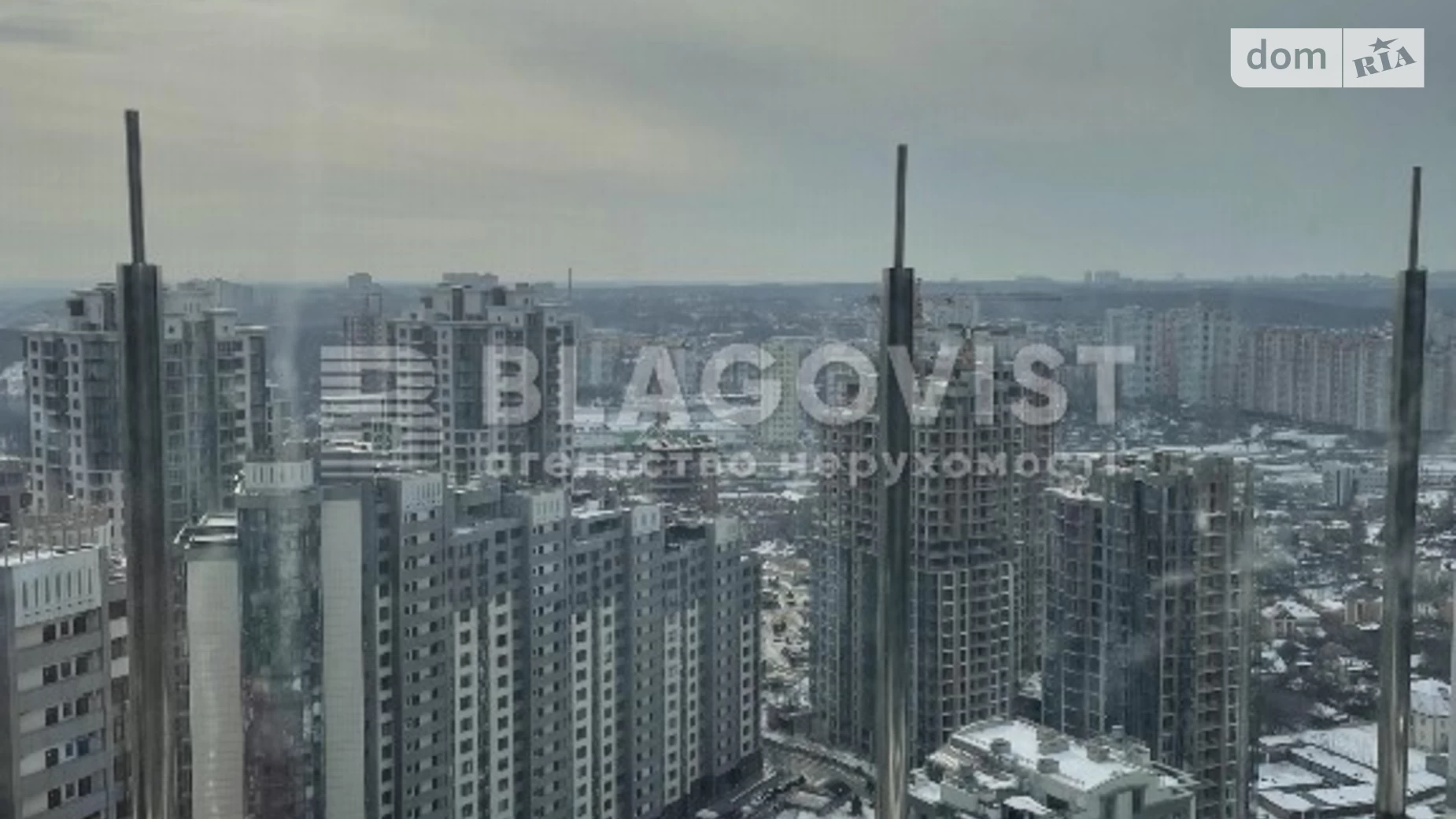 Продается 5-комнатная квартира 240 кв. м в Киеве, ул. Андрея Верхогляда(Драгомирова), 14А