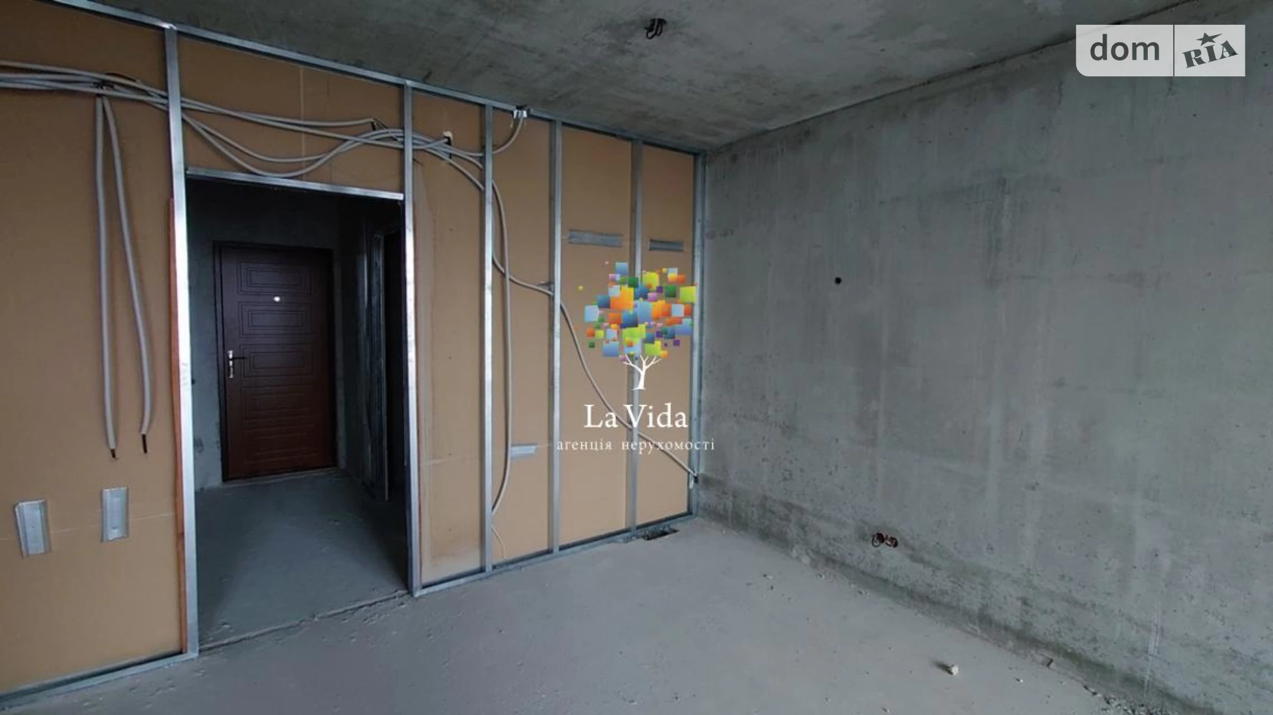 Продается 1-комнатная квартира 54.1 кв. м в Крюковщине, ул. Балукова, 1 - фото 2