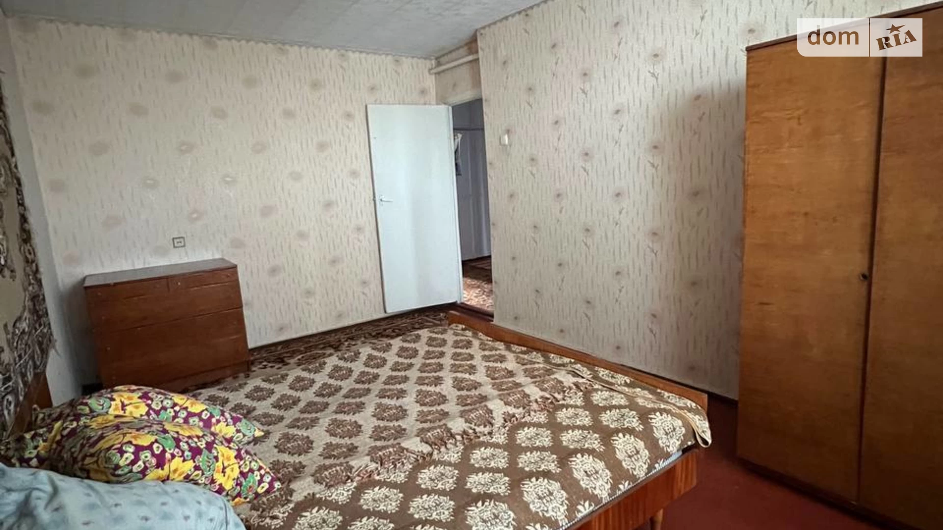 Продается 4-комнатная квартира 84 кв. м в Немирове, ул. Леонтовича