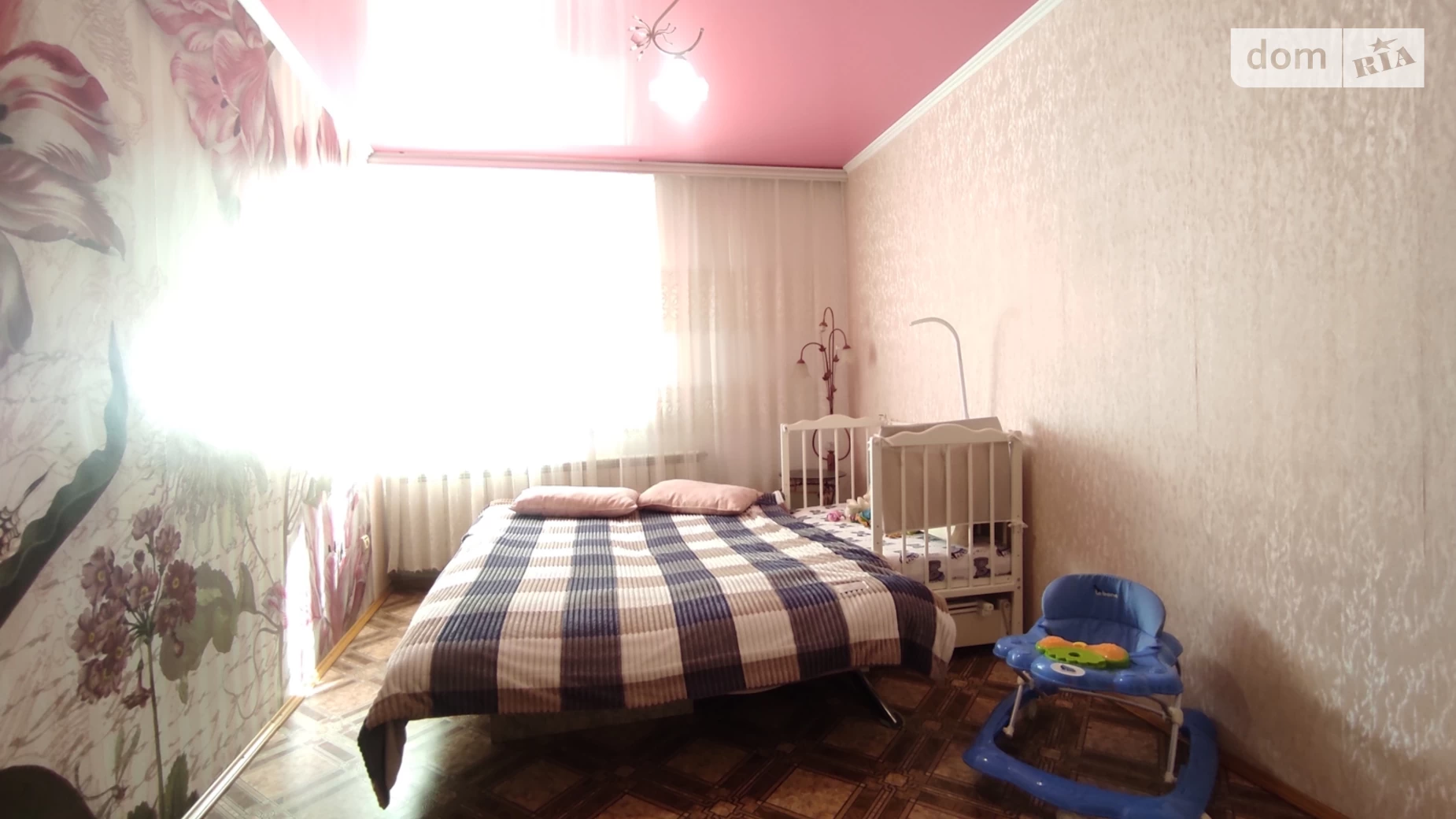 Продається 3-кімнатна квартира 93 кв. м у Жмеринці, ул. Соборна(Леніна), 11