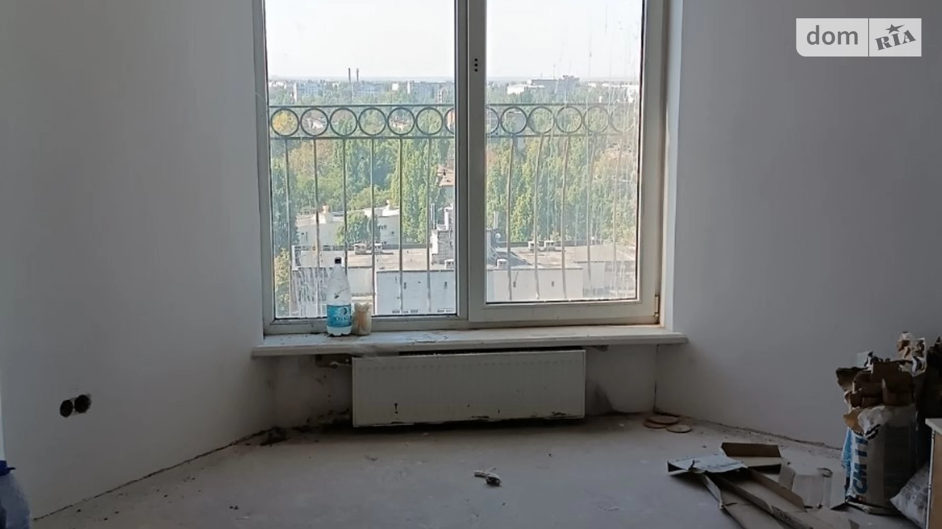 Продається 3-кімнатна квартира 105 кв. м у Одесі, вул. Маршала Малиновського