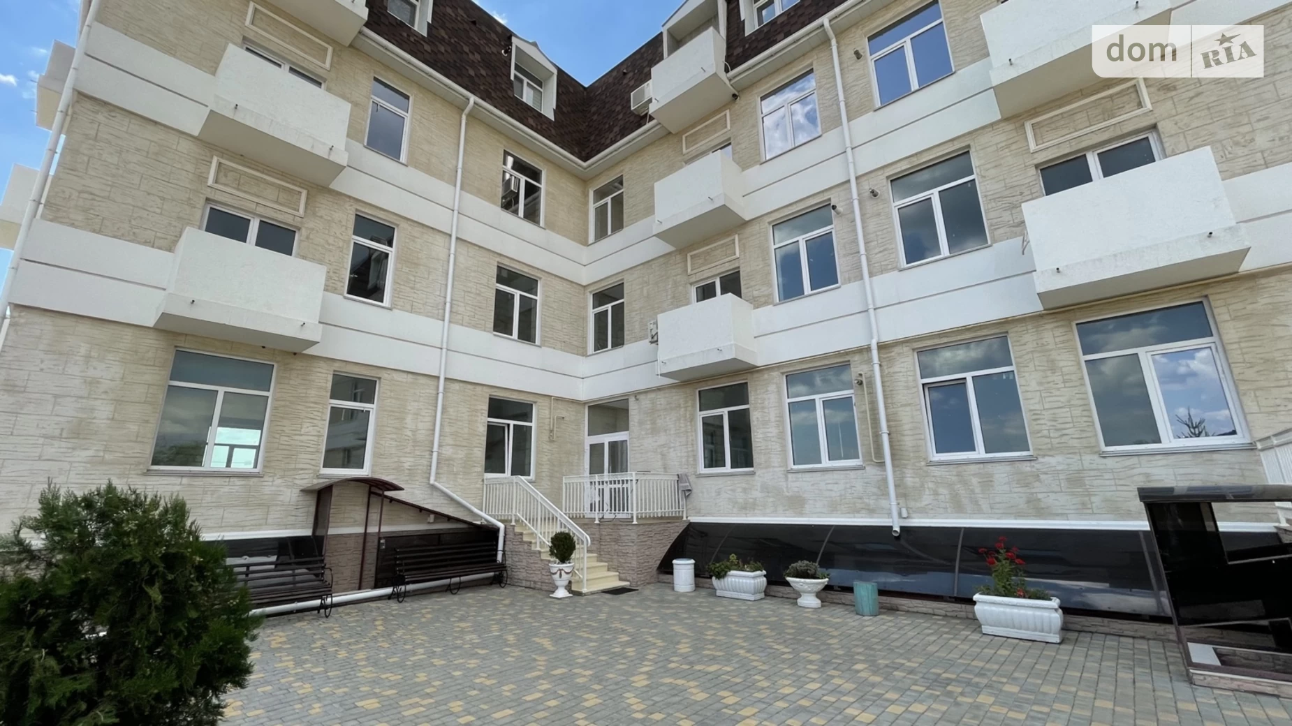 Продается 1-комнатная квартира 30 кв. м в Лески, ул. Марсельськая
