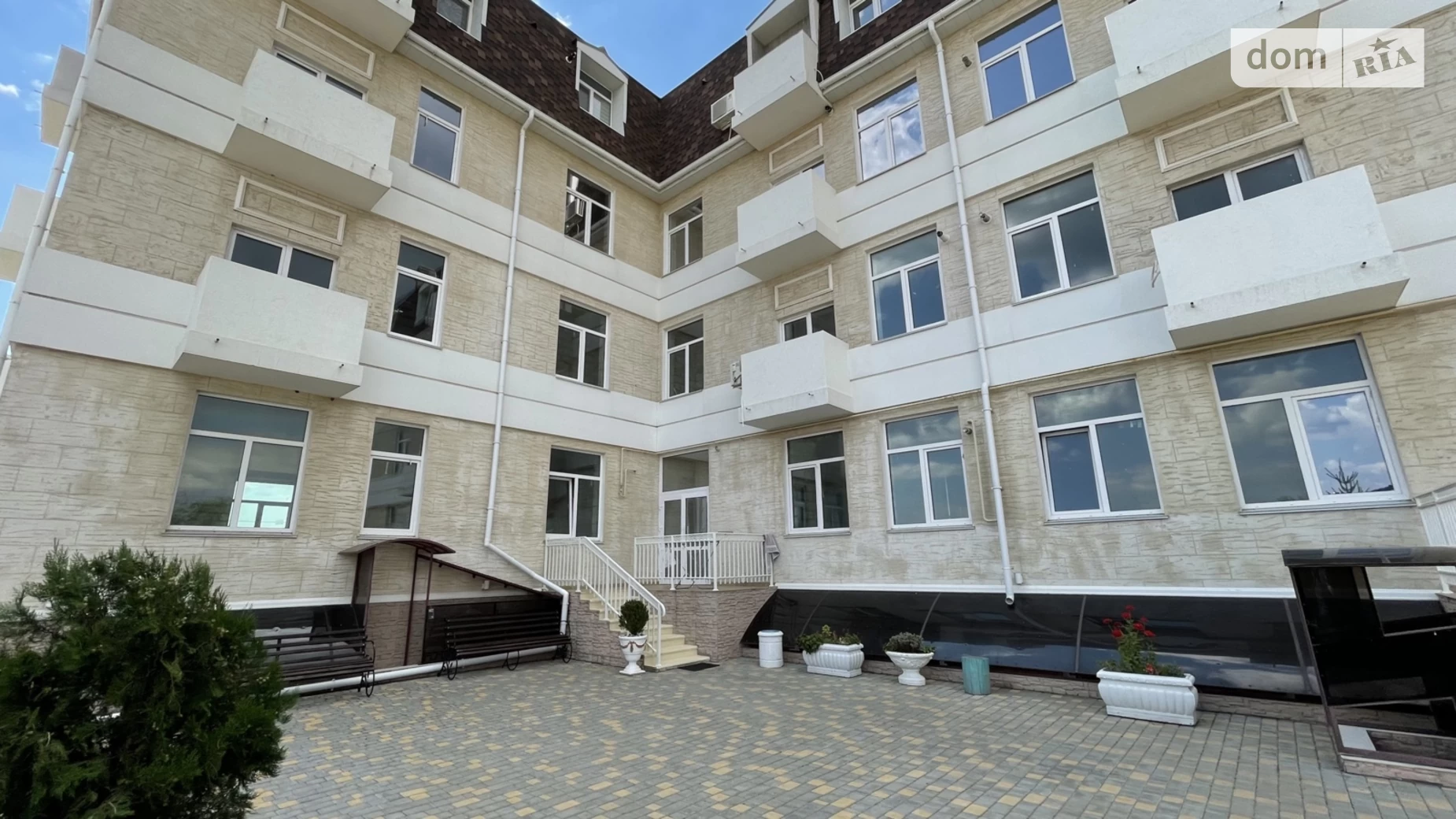 Продается 2-комнатная квартира 54 кв. м в Лески, пер. Розовый - фото 4