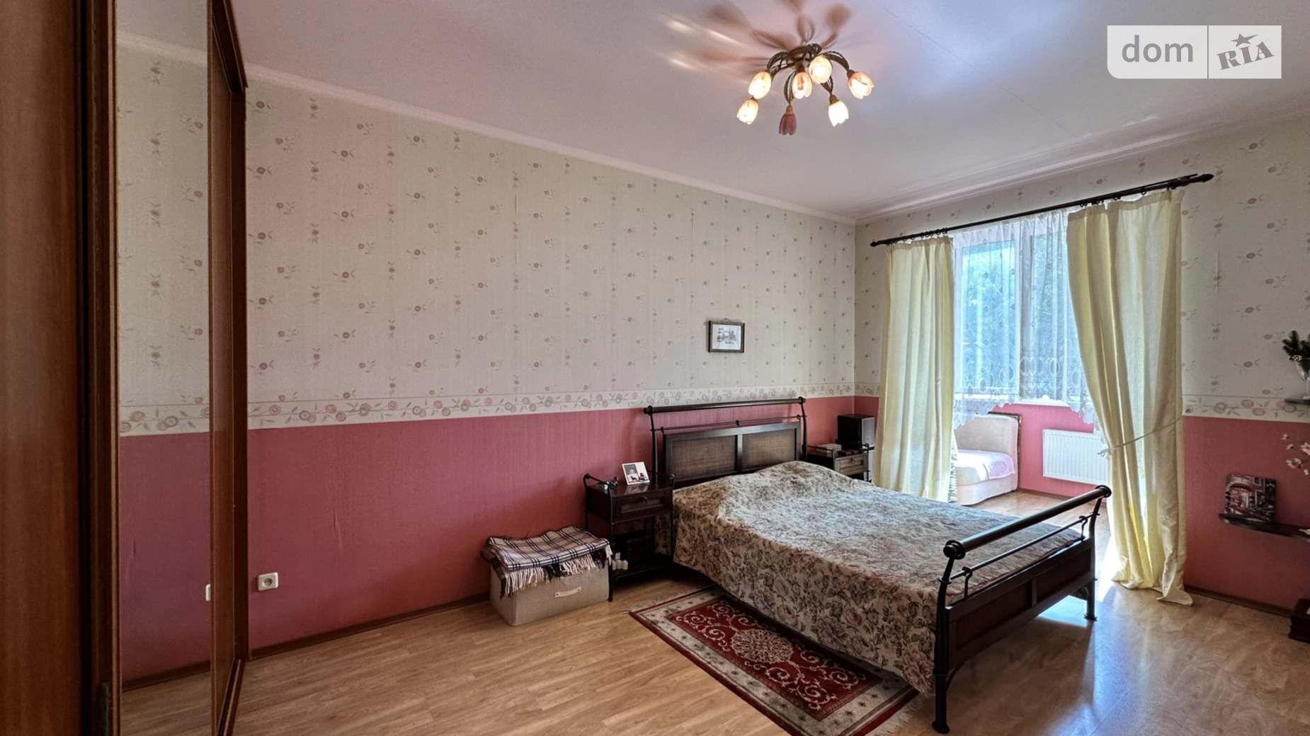 Продається 3-кімнатна квартира 97 кв. м у Одесі, бул. Лідерсівський