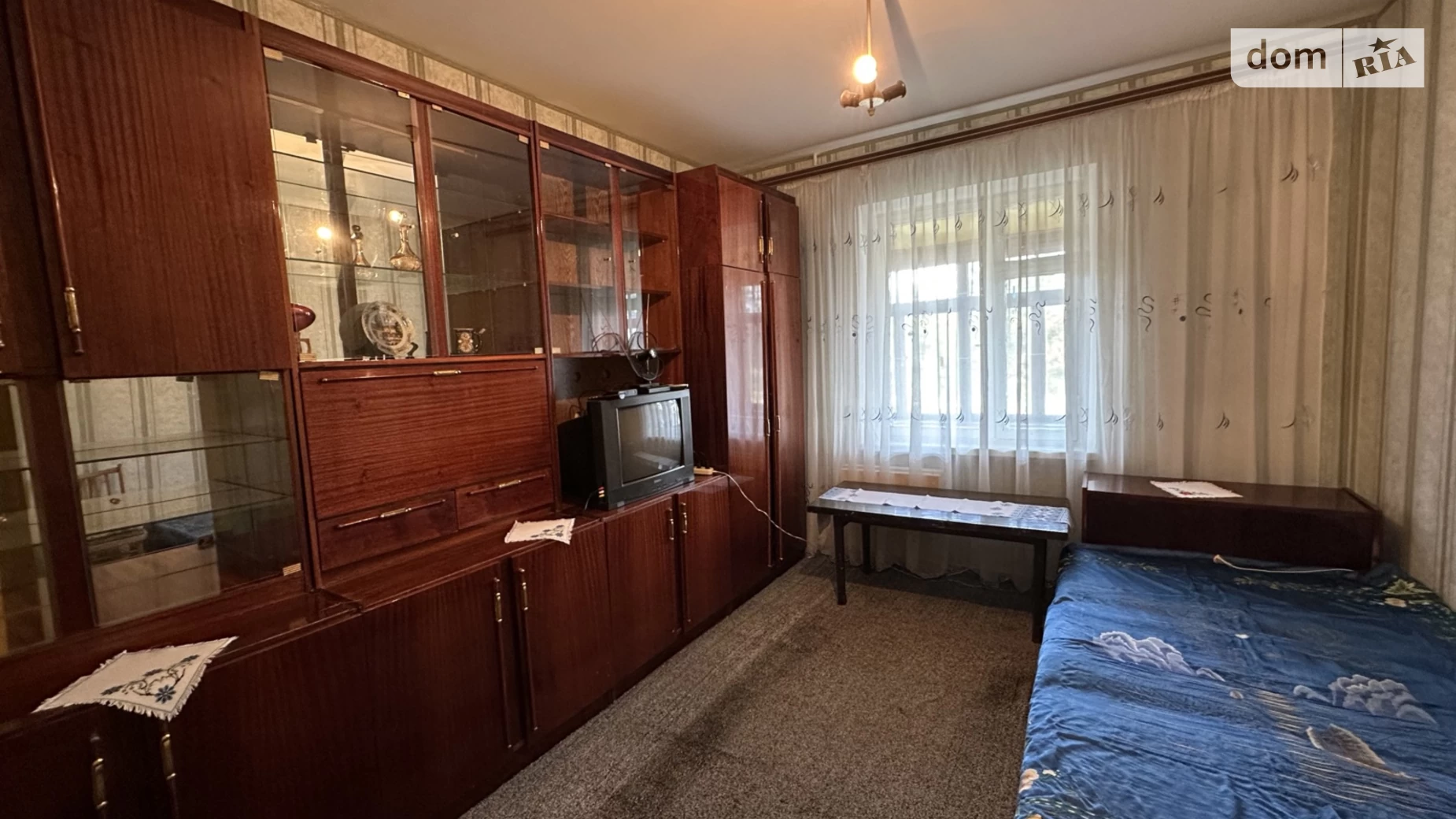 Продается 3-комнатная квартира 60 кв. м в Ровно, ул. Дубенская - фото 2