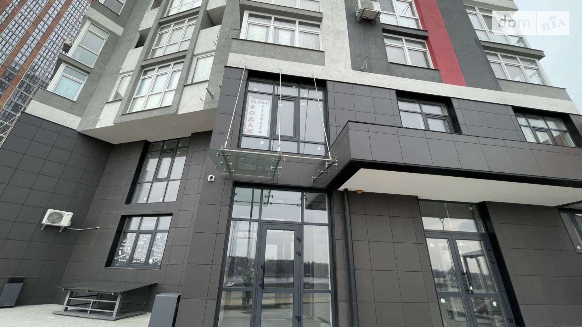 Продається офіс 110.4 кв. м в бізнес-центрі, цена: 176640 $ - фото 2