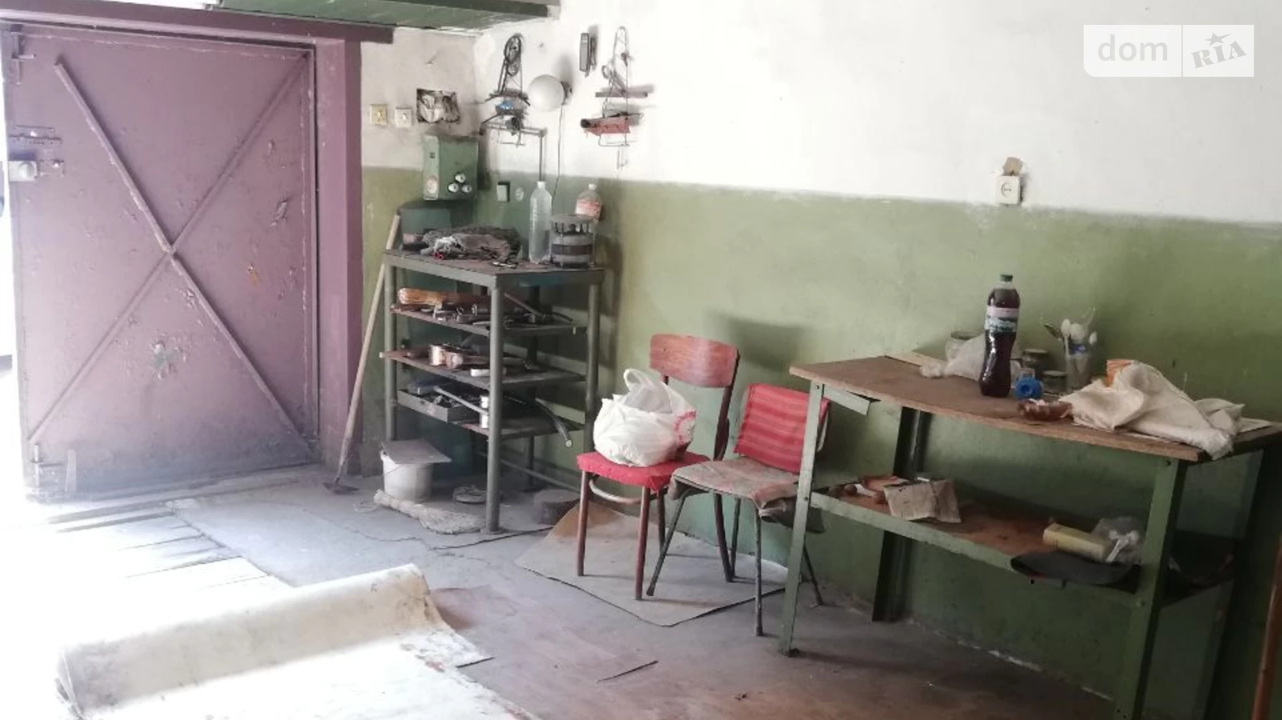 Продается место в гаражном кооперативе под легковое авто на 20 кв. м, цена: 6500 $ - фото 2